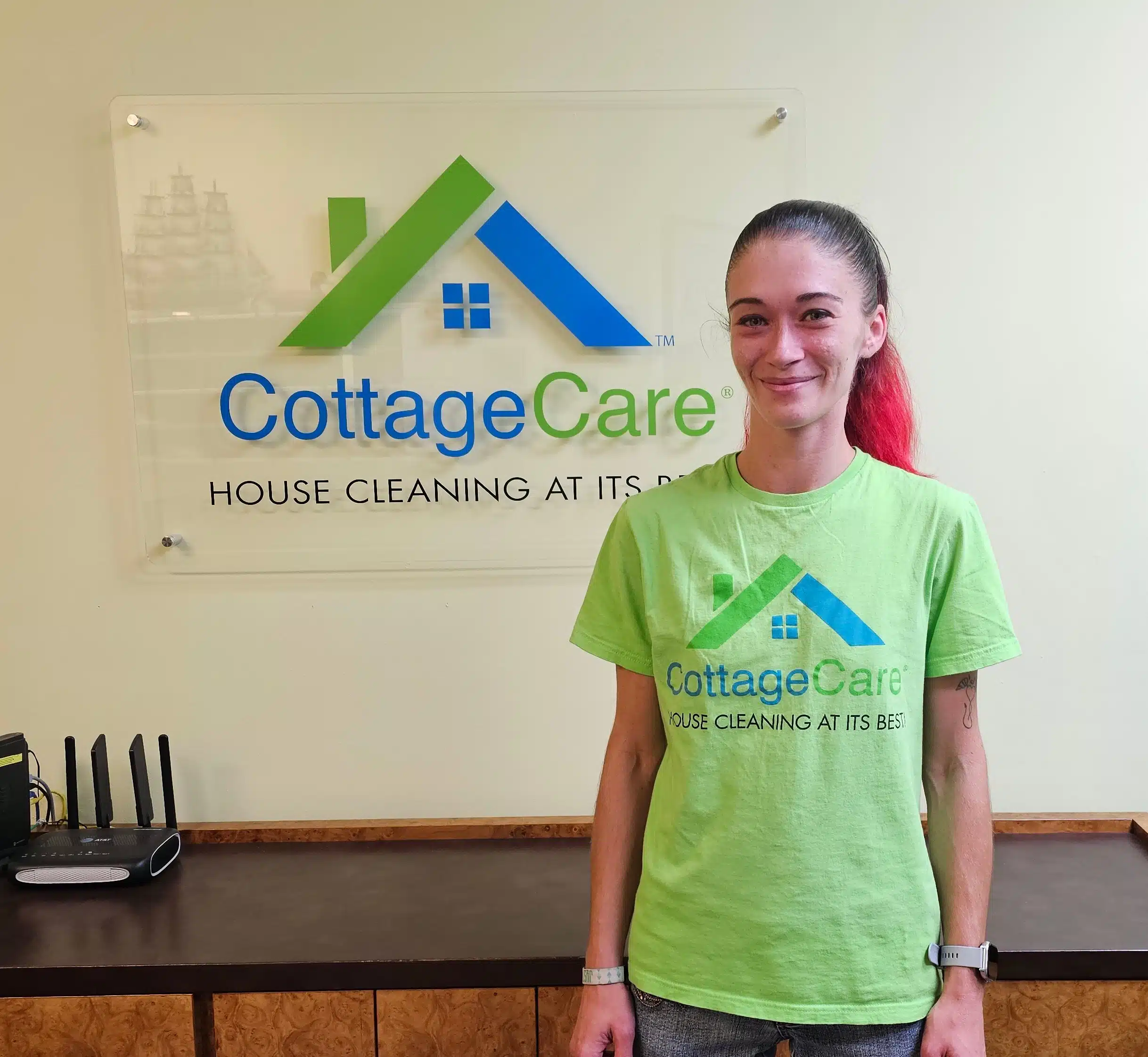 kris, cottagecare south bend house cleaning crew member