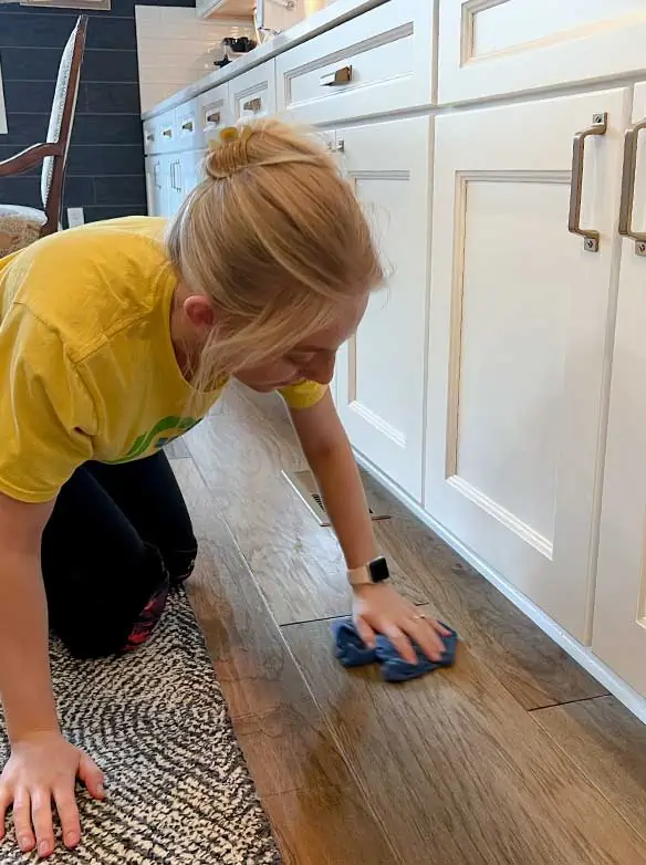 Hand Cleaning Floors | CottageCare